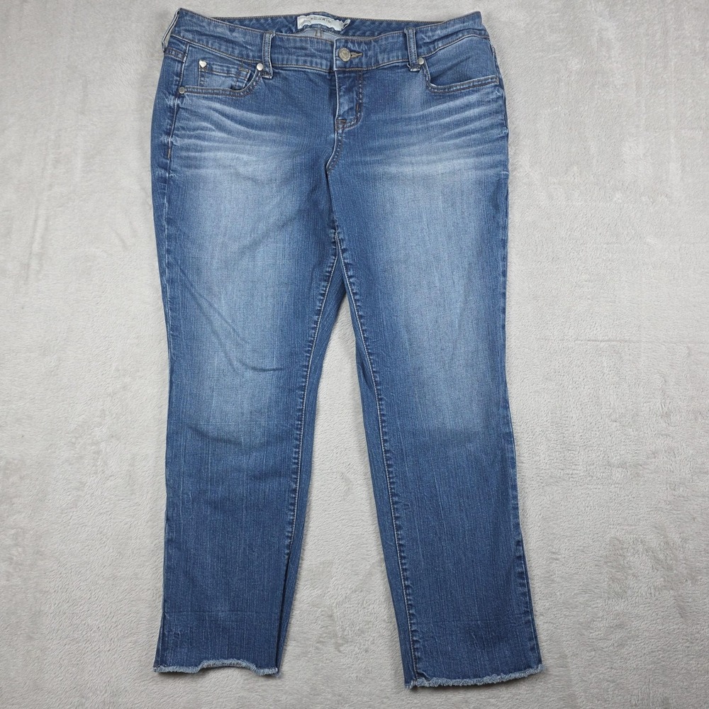 Torrid Jeans Womens 14 Blue Mid Rise Straight Distressed Raw Hem Stretch Denim
